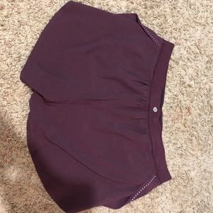 sz 10 lululemon find your pace shorts